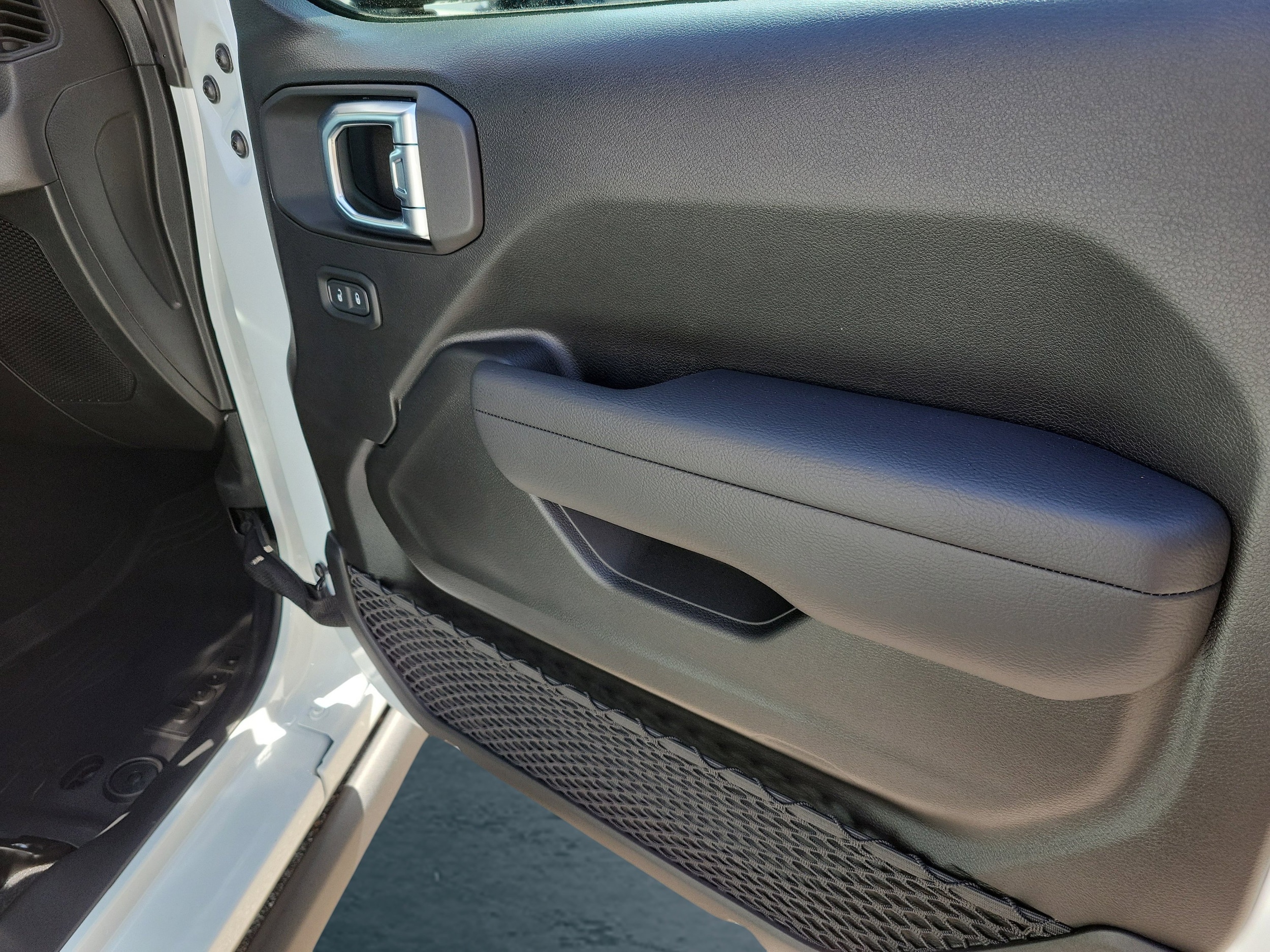 2026 Jeep Wrangler 4-Door Willys - Photo 19