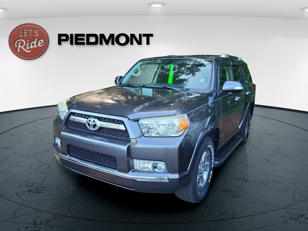 Used 2013 Toyota 4Runner RWD 4dr V6 SR5 SUV