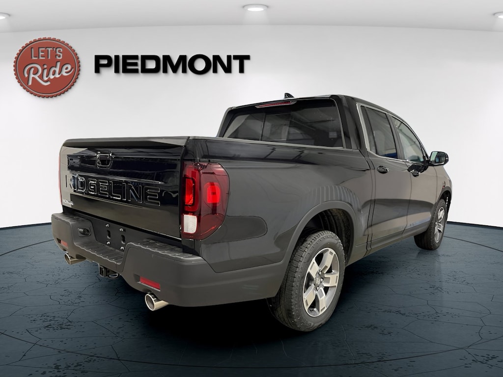 New 2026 Honda Ridgeline RTL Truck Crew Cab