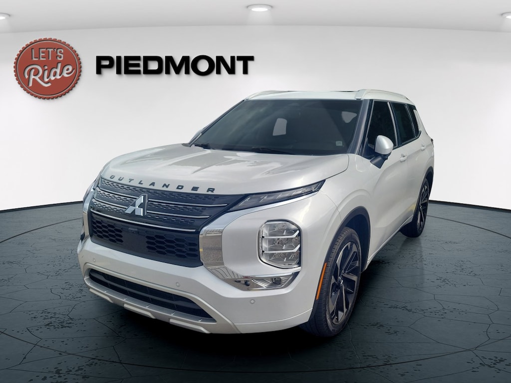 Used 2022 Mitsubishi Outlander SEL FWD CUV