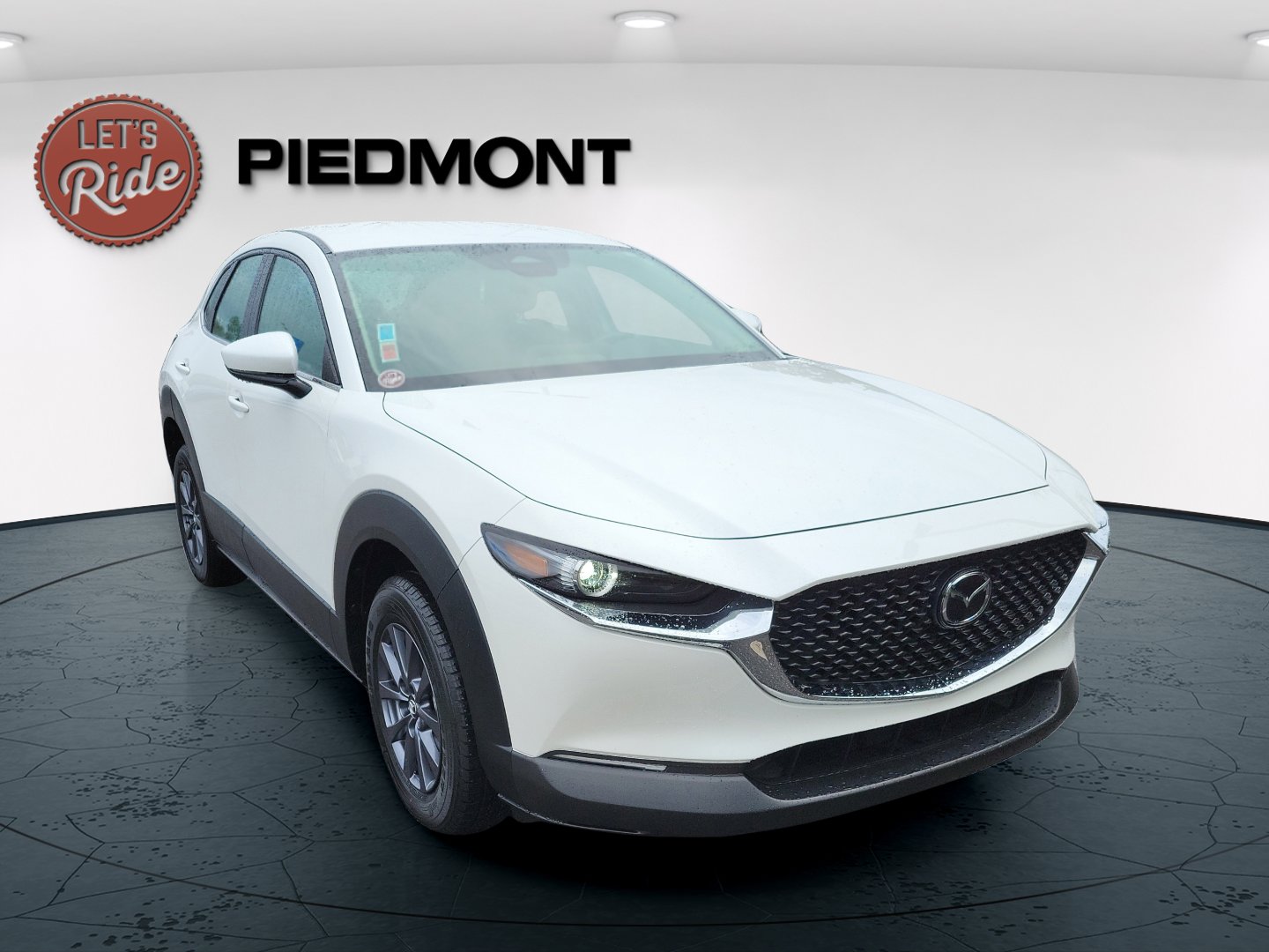 2024 Mazda CX-30 photo 3