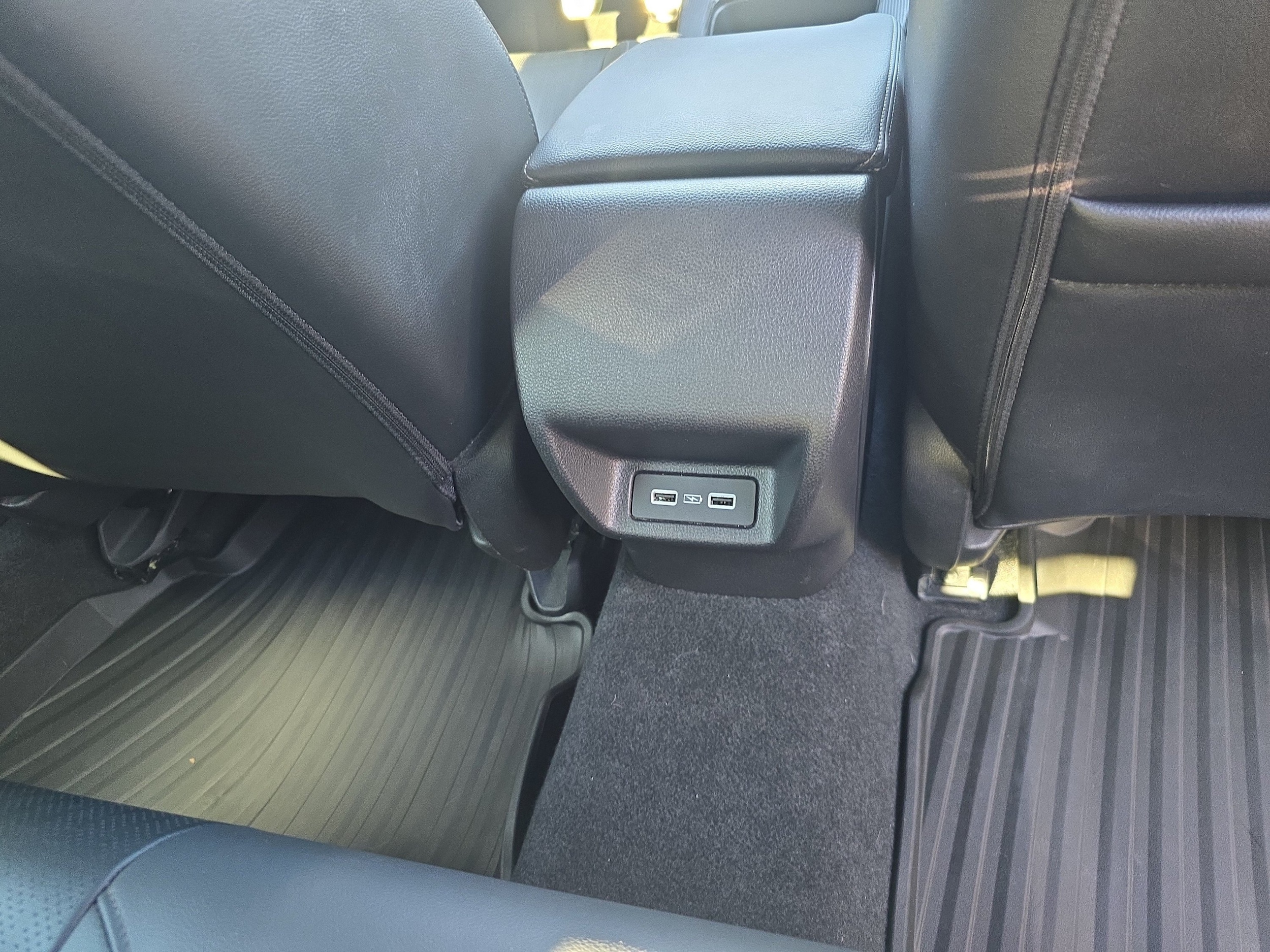 2024 Honda Civic Hatchback Sport Touring - Photo 17