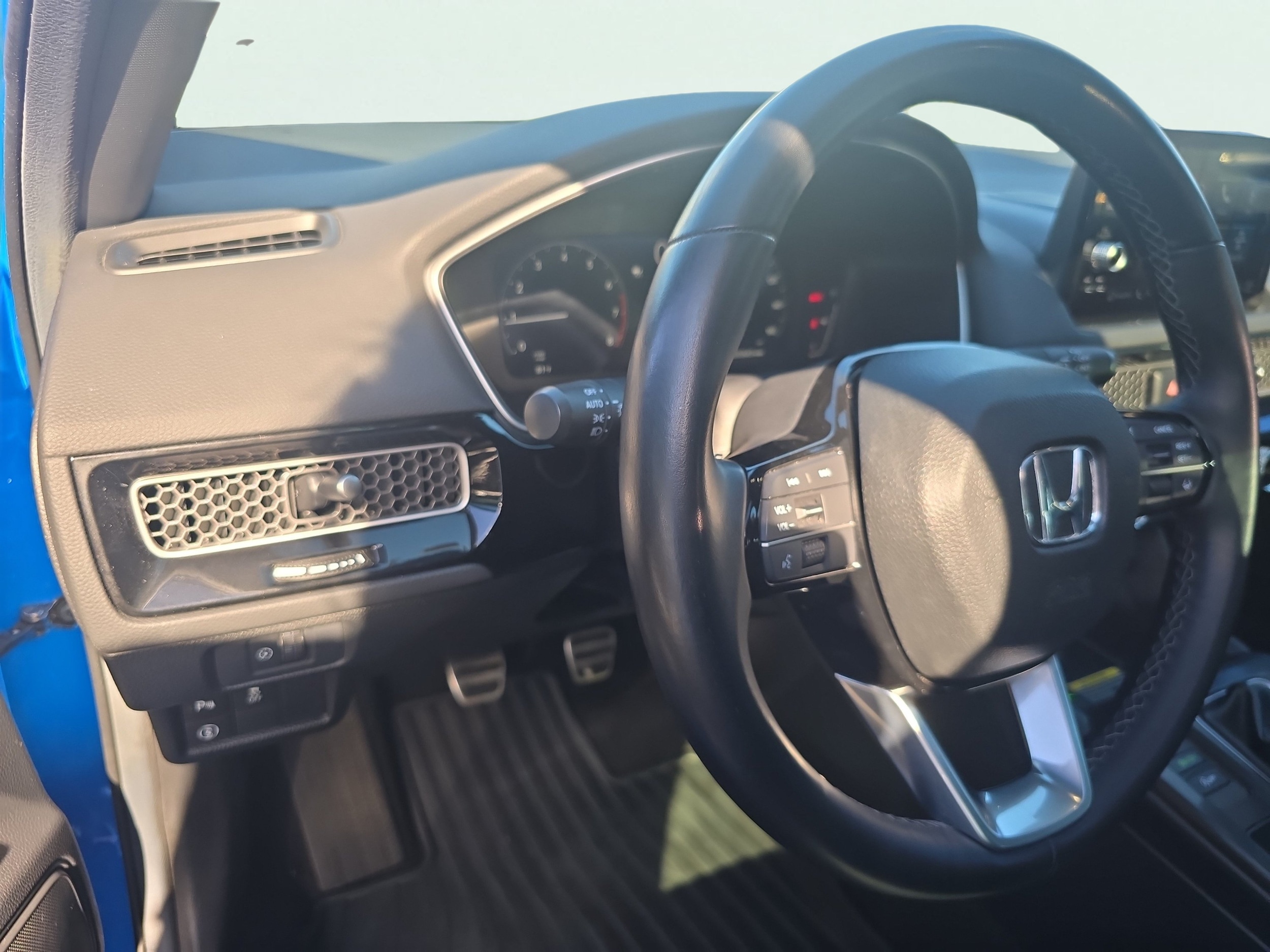 2024 Honda Civic Hatchback Sport Touring - Photo 26