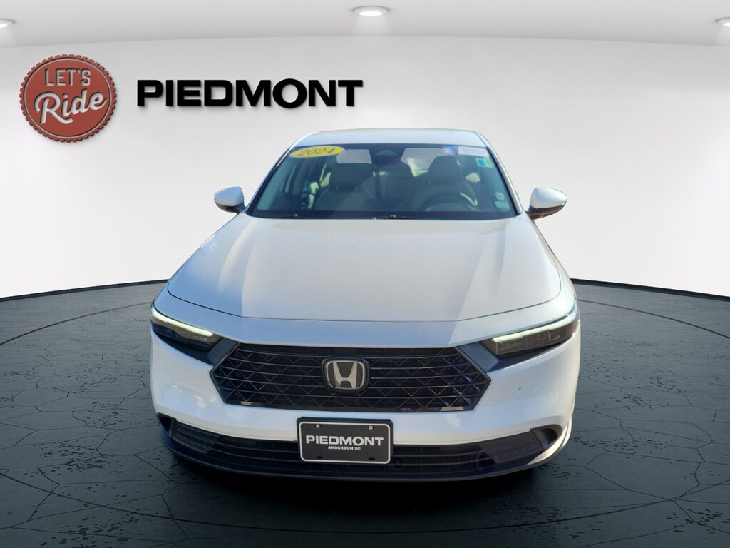 New 2024 Honda Accord LX Sedan