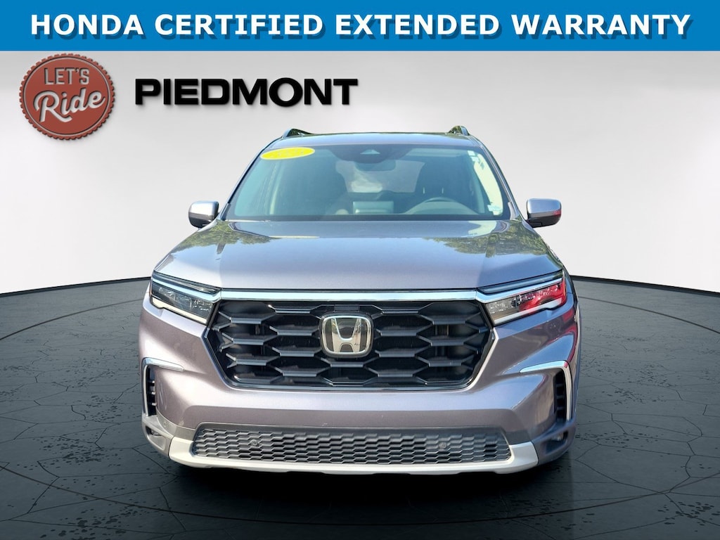 Certified 2025 Honda Pilot Touring 2WD SUV