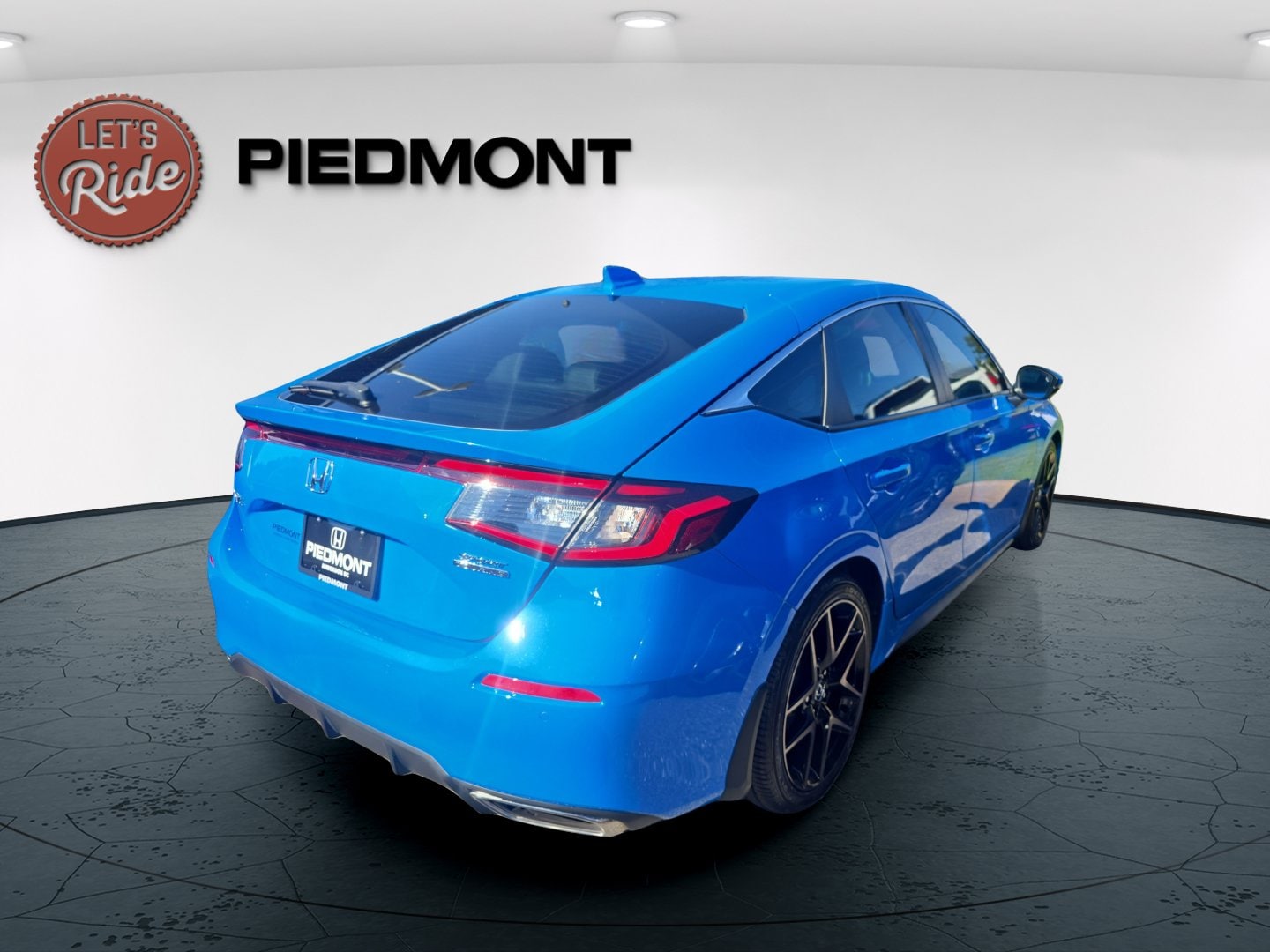 2024 Honda Civic Hatchback Sport Touring - Photo 8