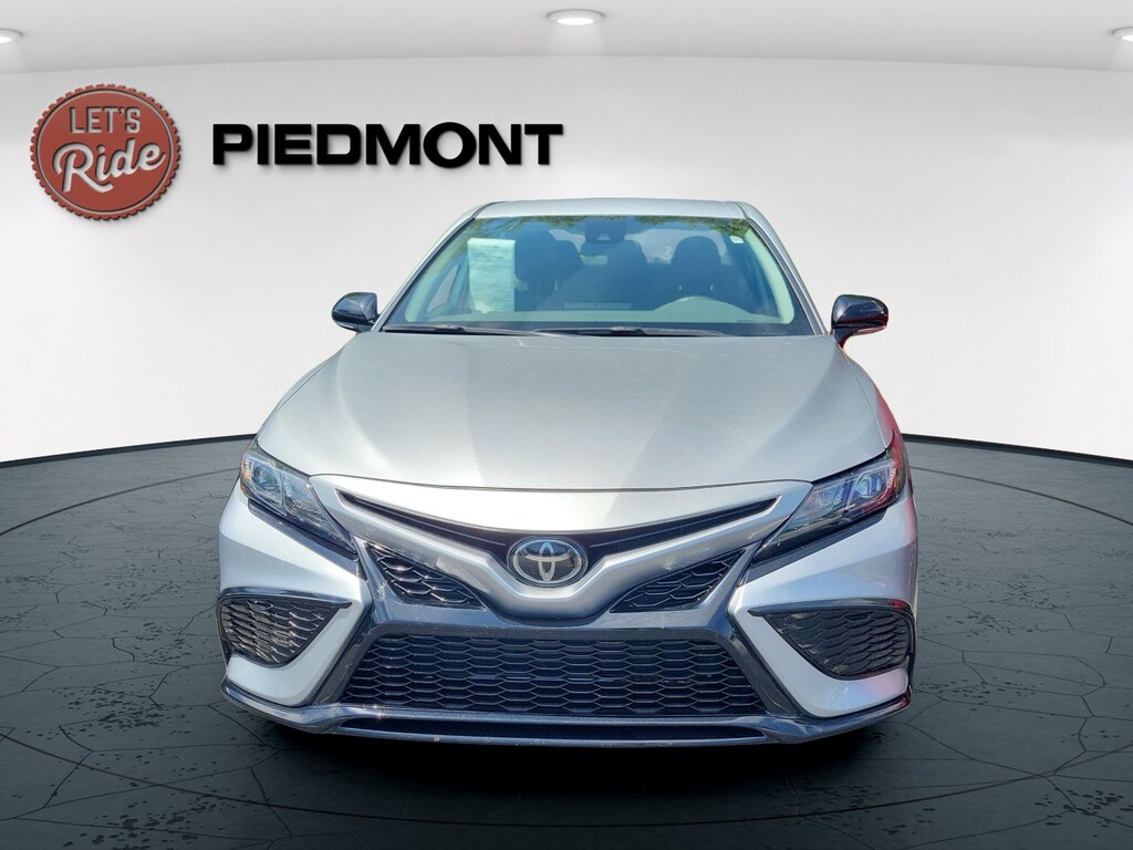 Used 2023 Toyota Camry SE Auto Sedan