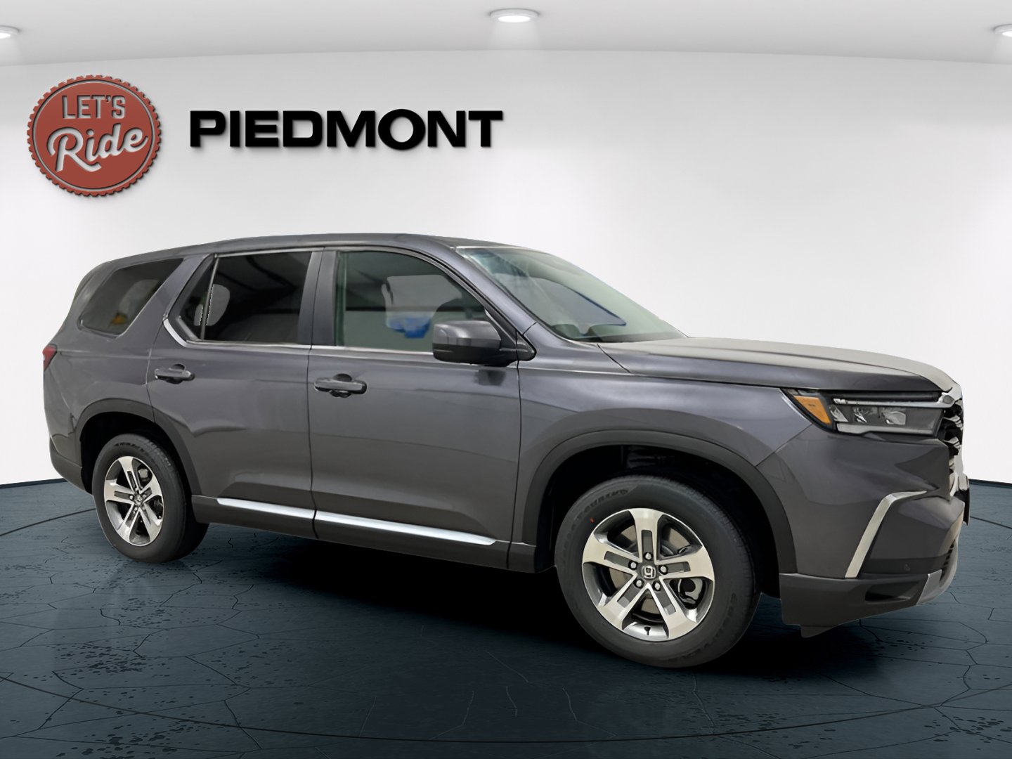 2025 Honda Pilot EX-L photo 2