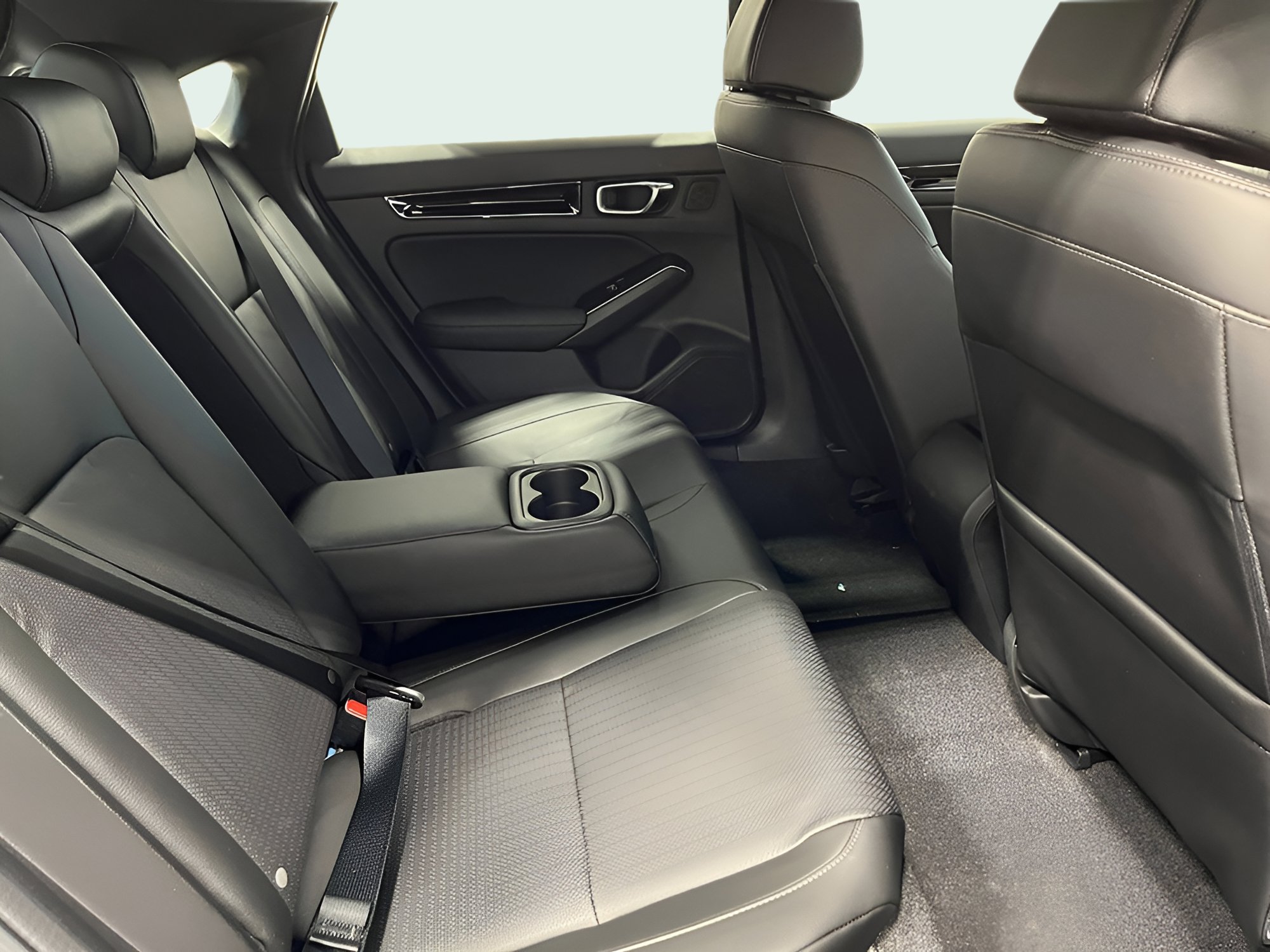 2025 Honda Civic Hatchback Sport Touring - Photo 27