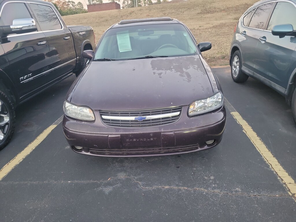 Used 2000 Chevrolet Malibu 4dr Sdn LS Sedan
