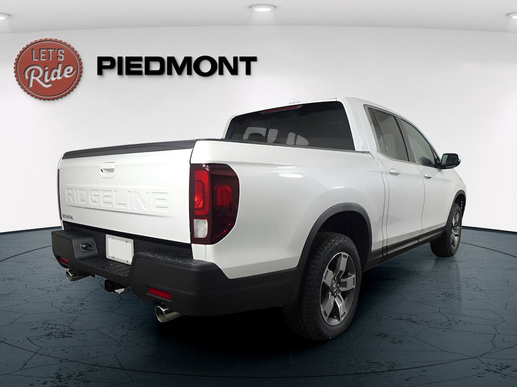 New 2026 Honda Ridgeline RTL Truck Crew Cab