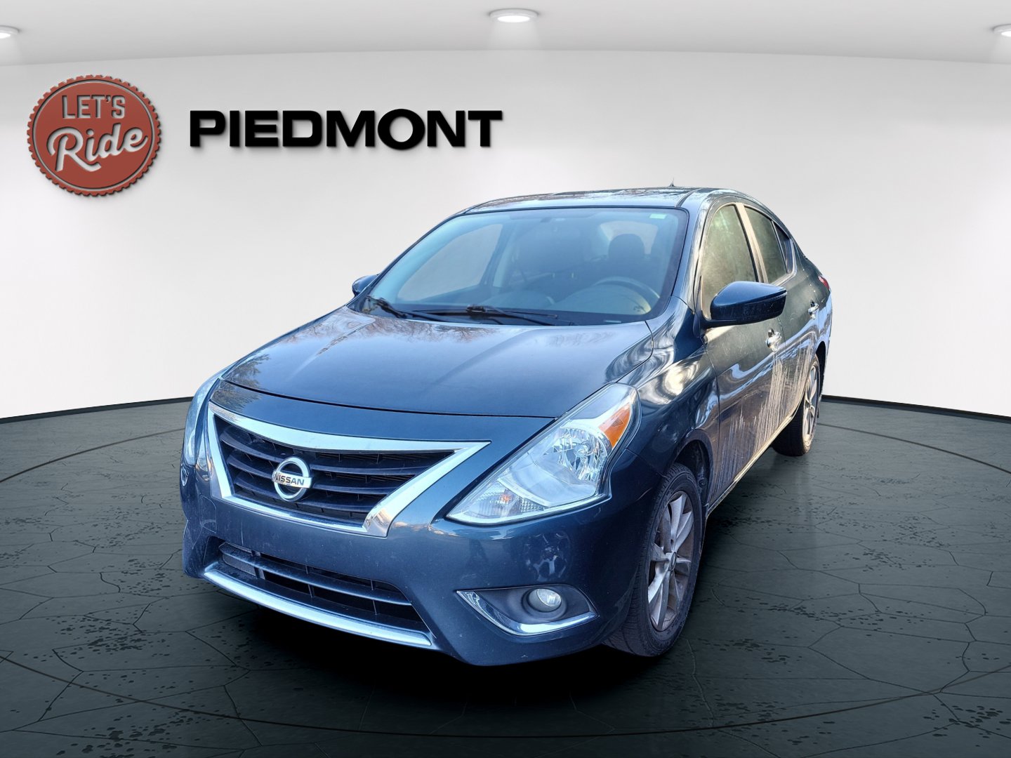 2016 Nissan Versa Sedan SL