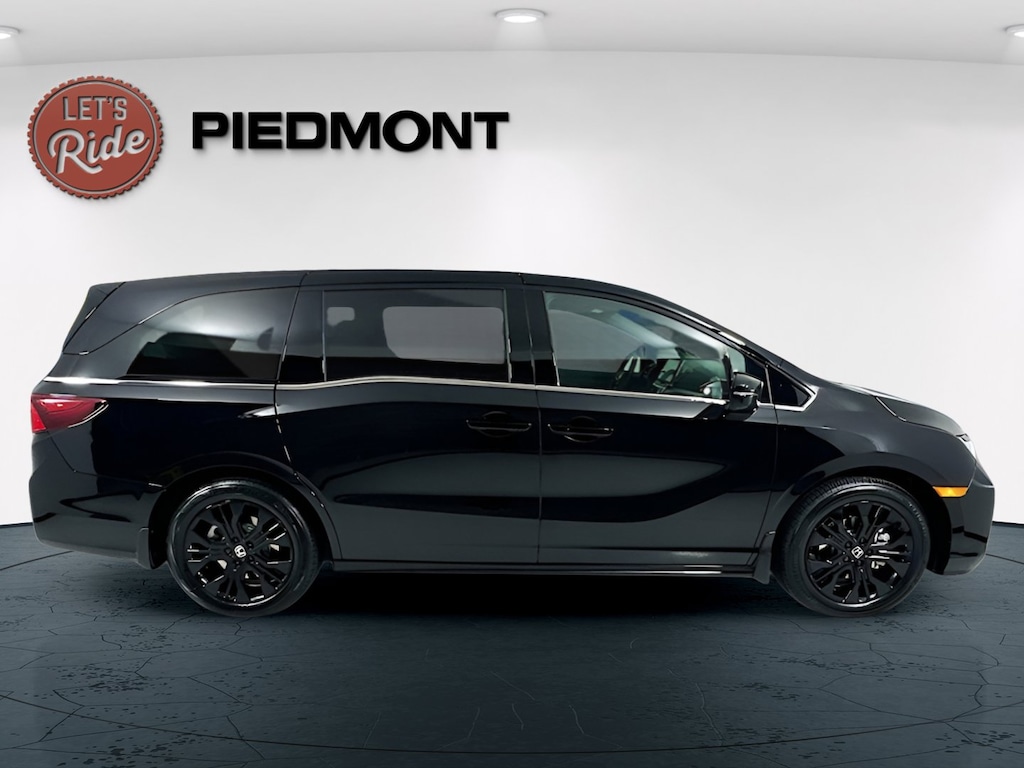 New 2026 Honda Odyssey Sport-L Van Passenger