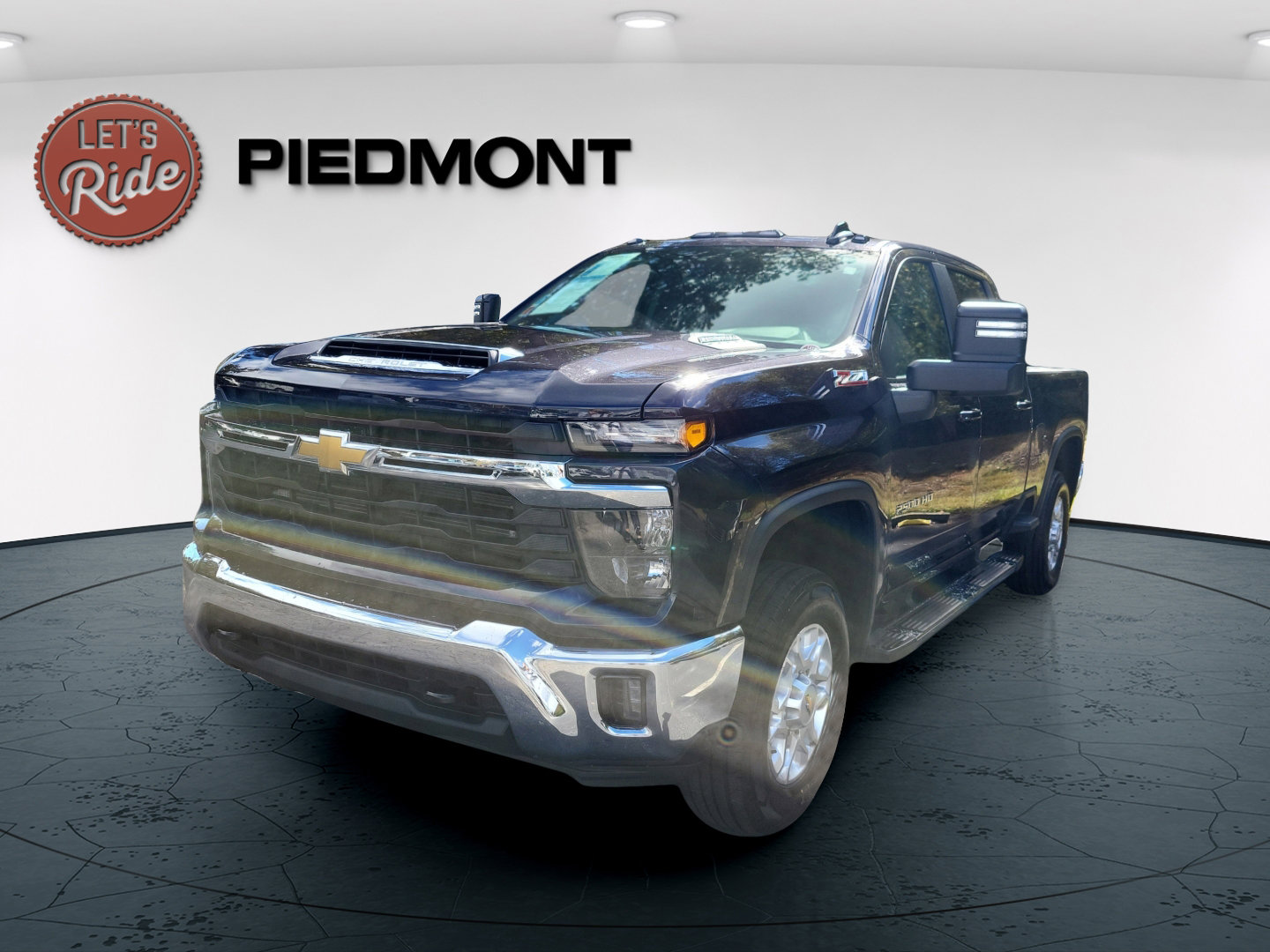 2024 Chevrolet Silverado 2500HD LT's photo