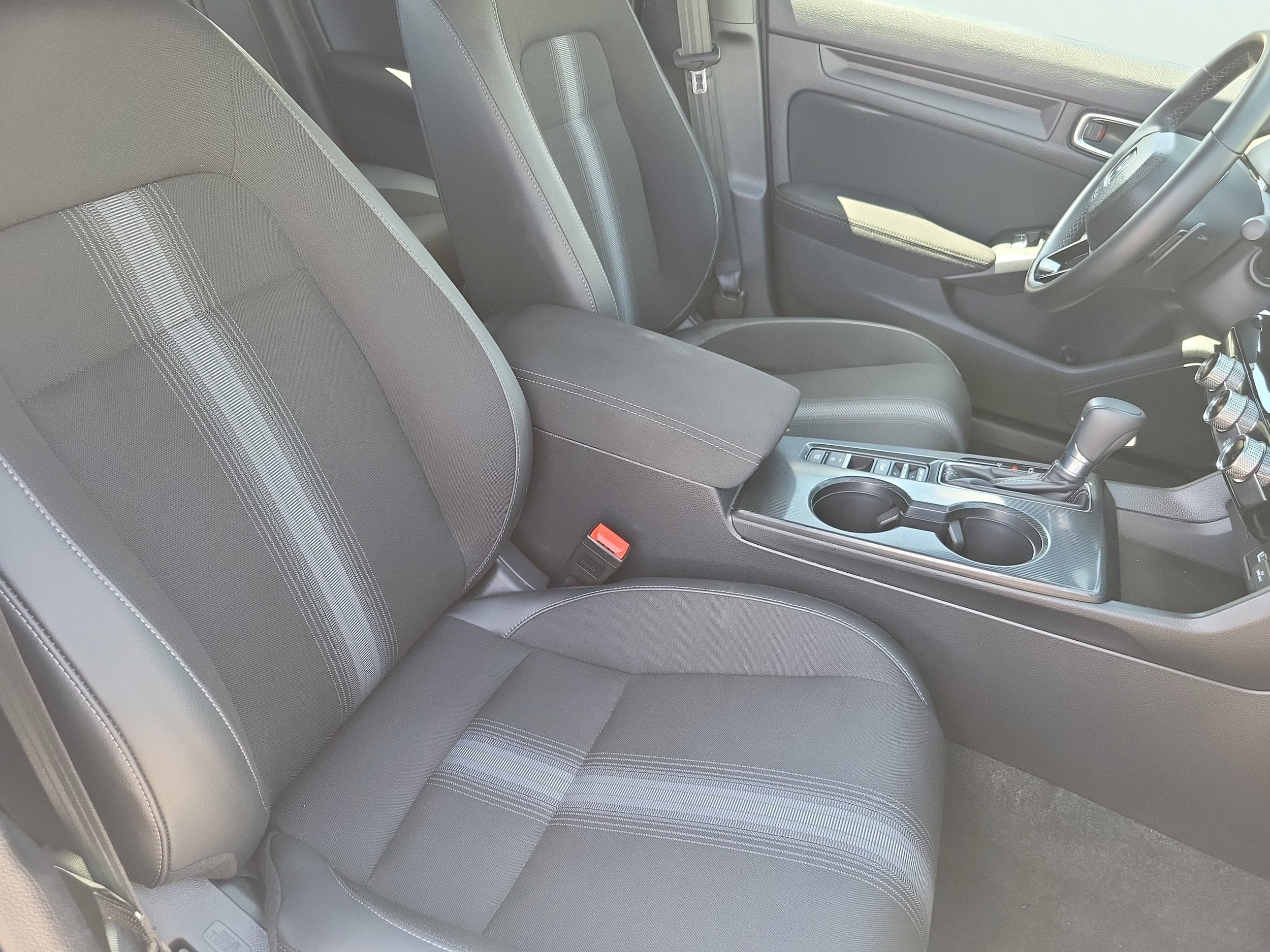 2024 Honda Civic Hatchback Sport - Photo 18