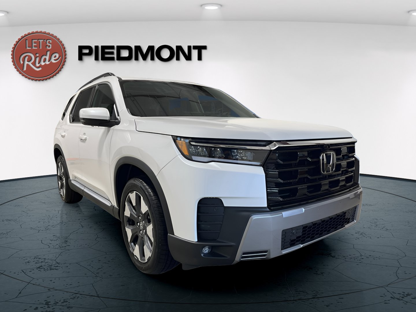 2026 Honda Pilot Touring SUV