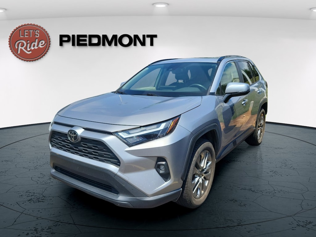 Used 2023 Toyota RAV4 XLE Premium FWD SUV