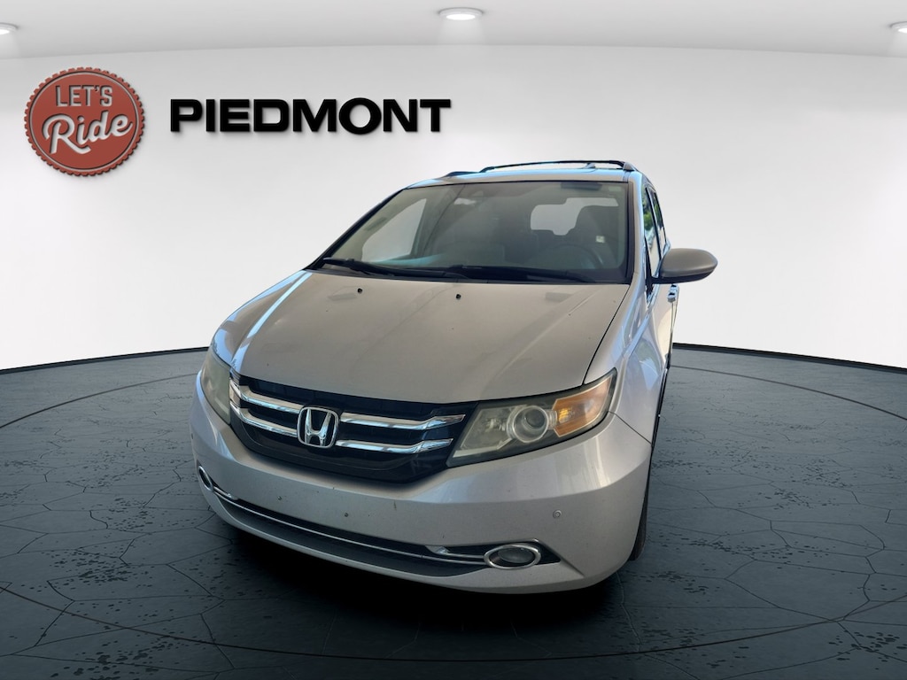 Used 2015 Honda Odyssey 5dr Touring Van