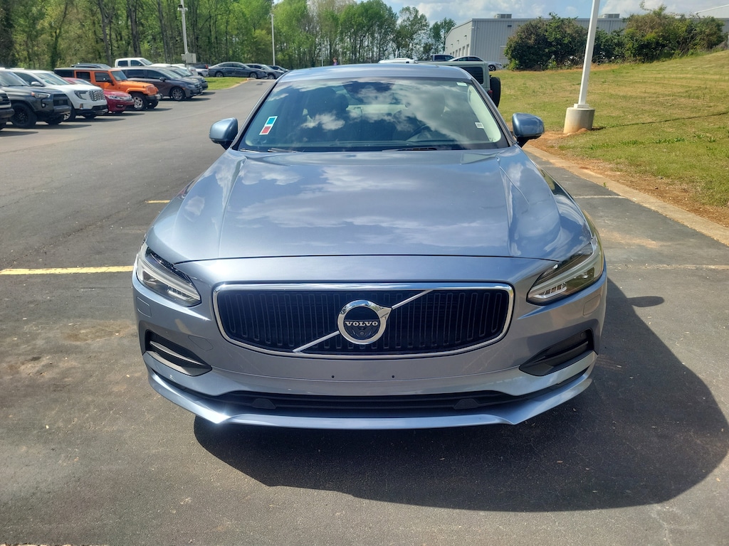 Used 2017 Volvo S90 T6 AWD Momentum Sedan