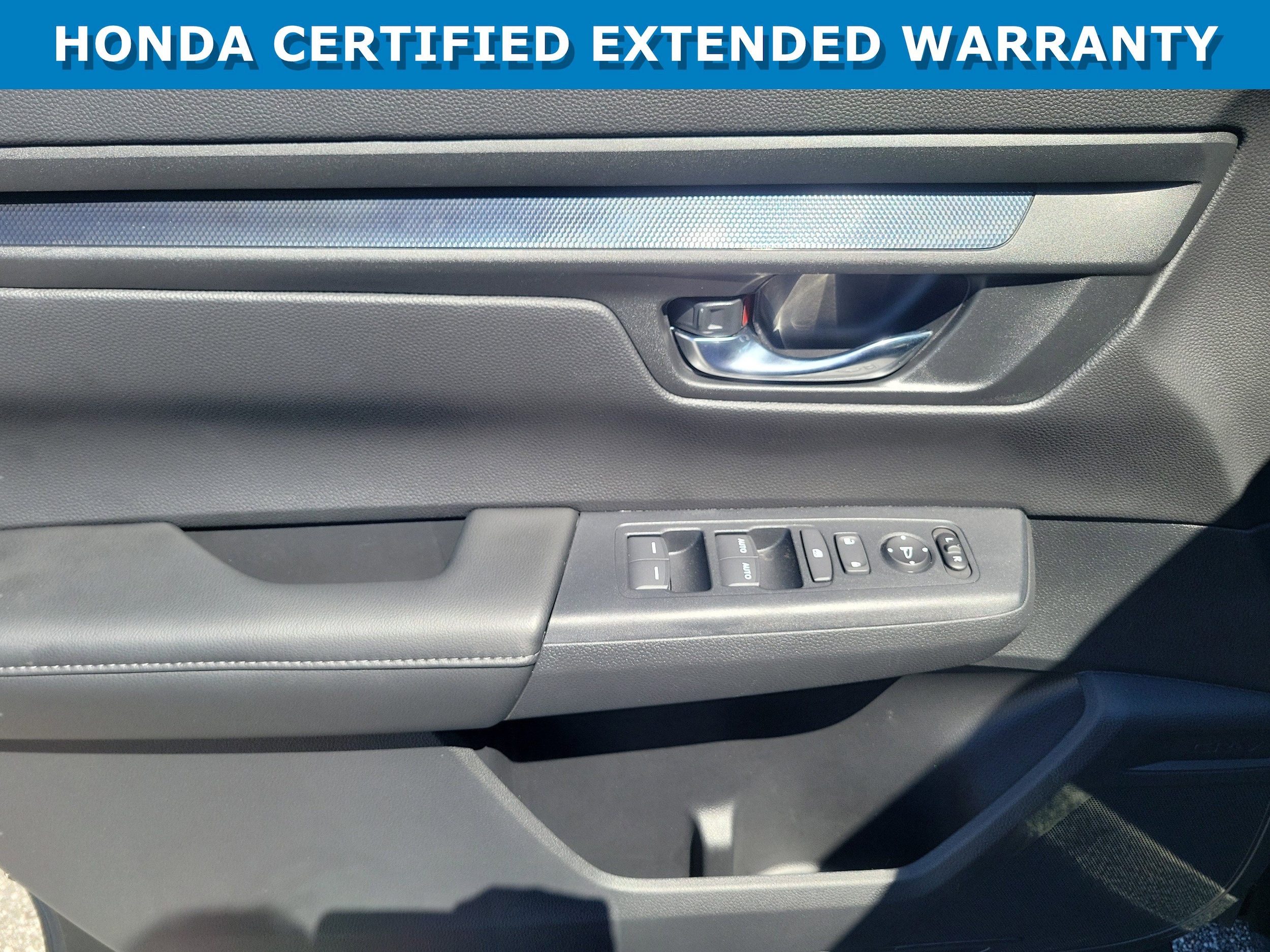 2025 Honda CR-V EX - Photo 27