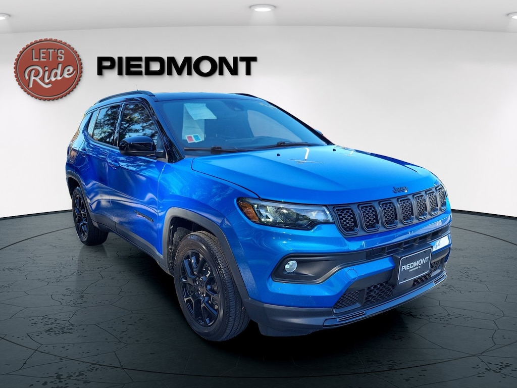 Used 2024 Jeep Compass Latitude 4x4 SUV