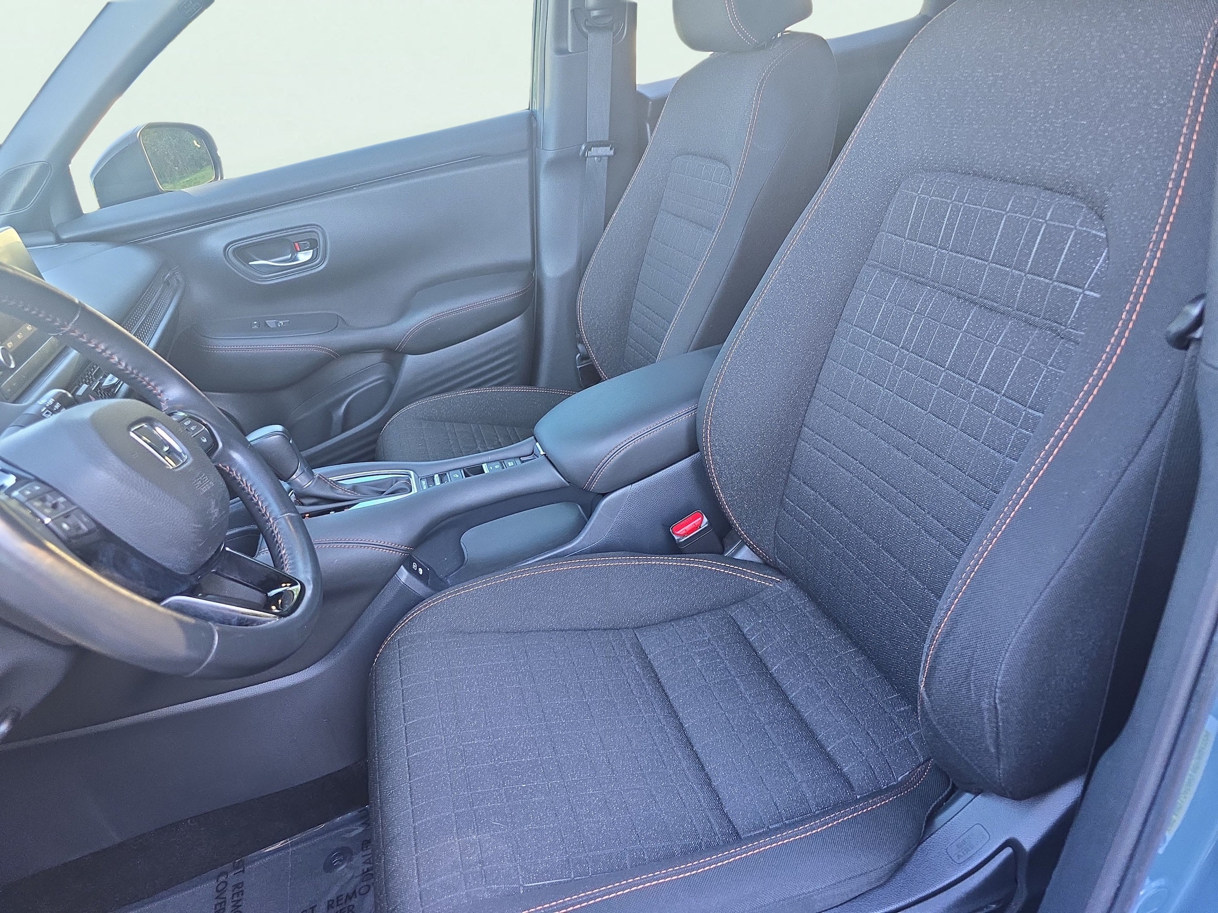 2025 Honda HR-V Sport - Photo 23