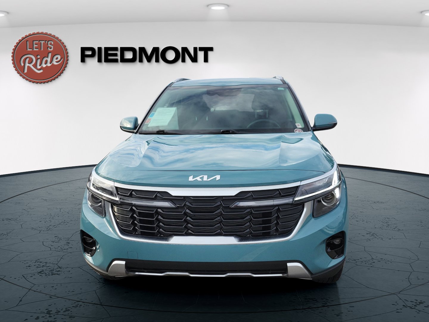 2026 Kia Seltos EX photo 2