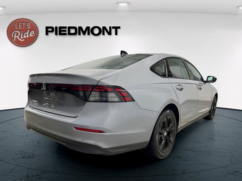 New 2025 Honda Accord SE Sedan