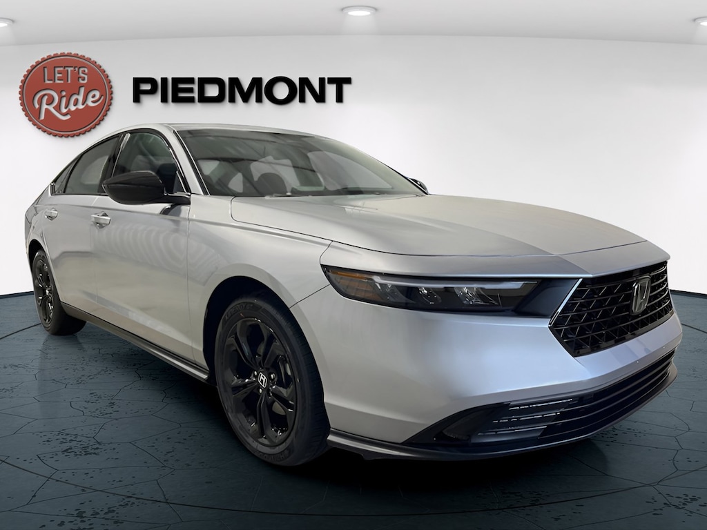 Used 2025 Honda Accord SE CVT Sedan