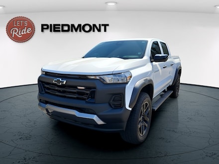 2023 Chevrolet Colorado 4WD Crew Cab Trail Boss Truck Crew Cab