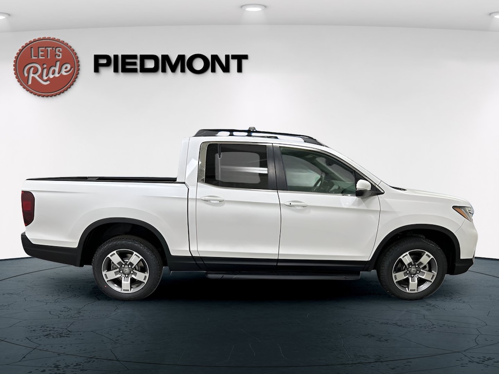 New 2026 Honda Ridgeline RTL Truck Crew Cab