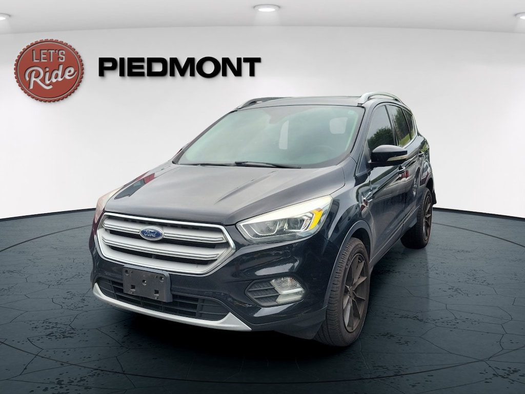 Used 2017 Ford Escape Titanium 4WD SUV