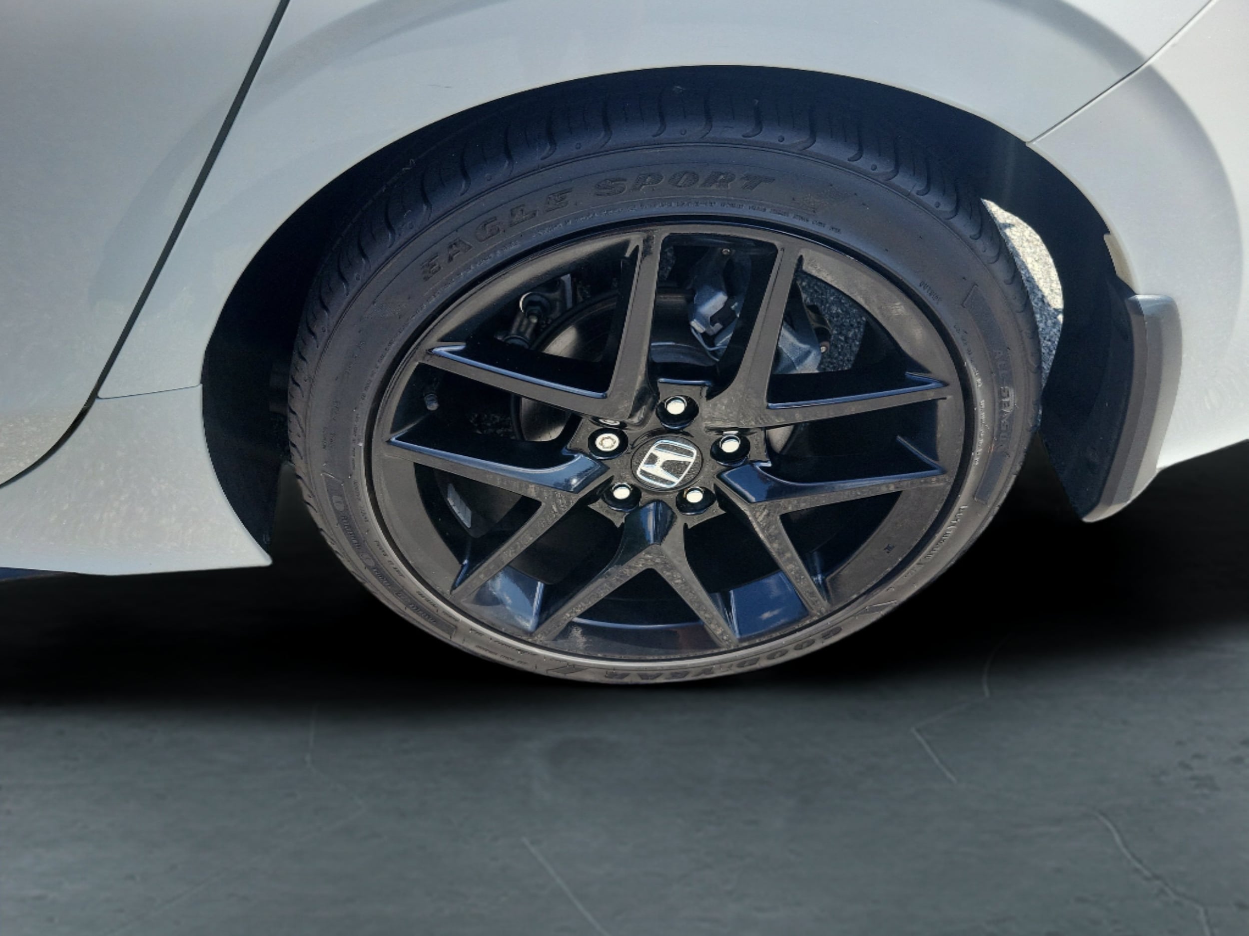 2024 Honda Civic Hatchback Sport - Photo 10