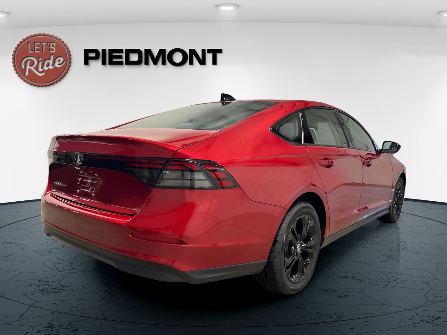 2025 Honda Accord SE photo 3