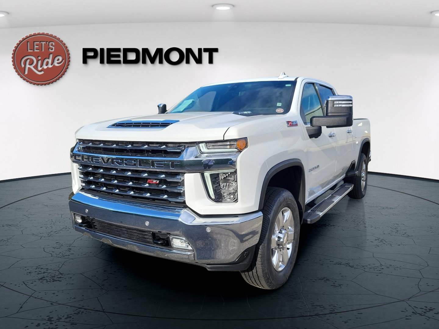 2022 Chevrolet Silverado 2500HD LTZ's photo