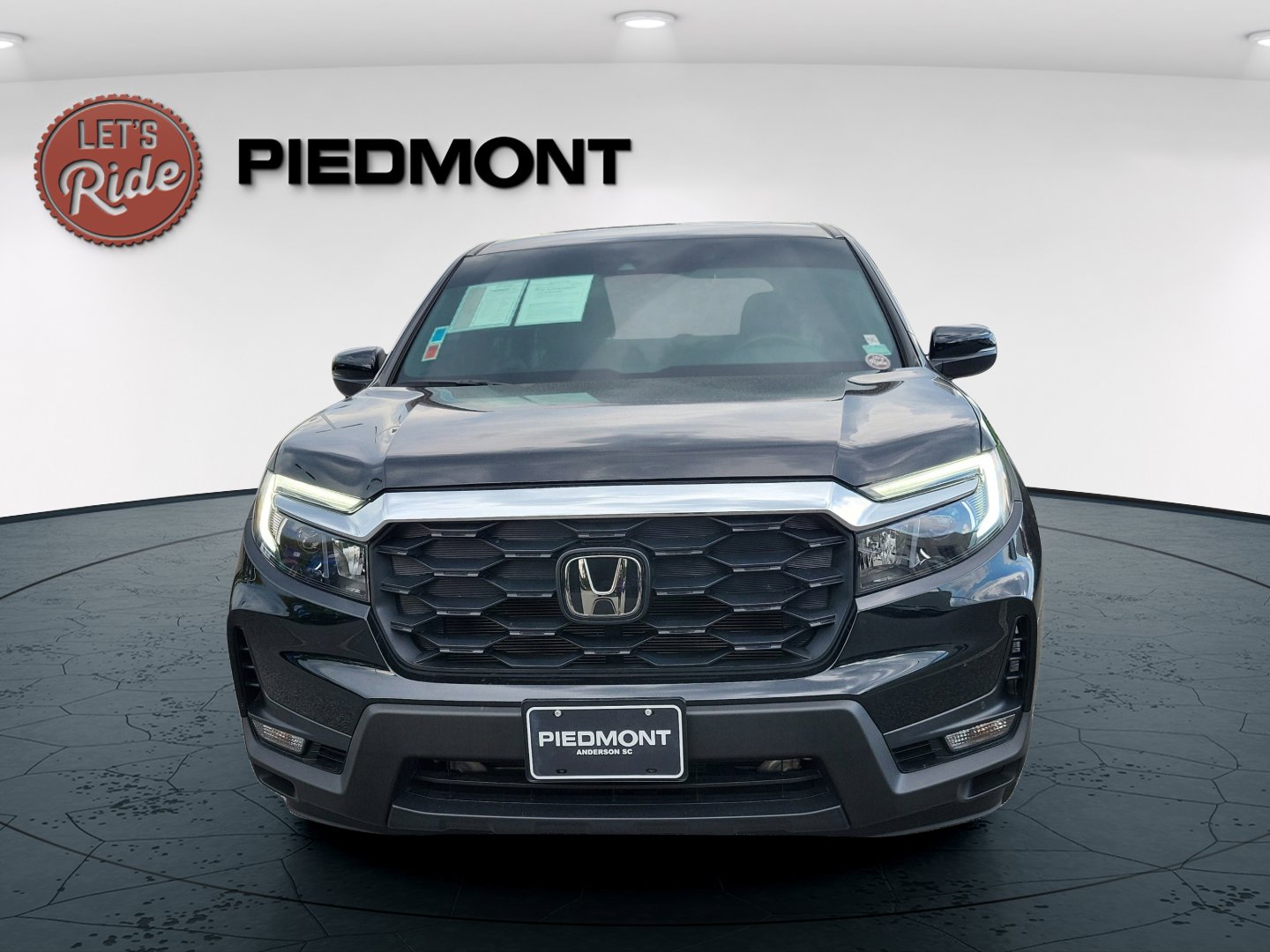 2023 Honda Passport EX-L photo 2