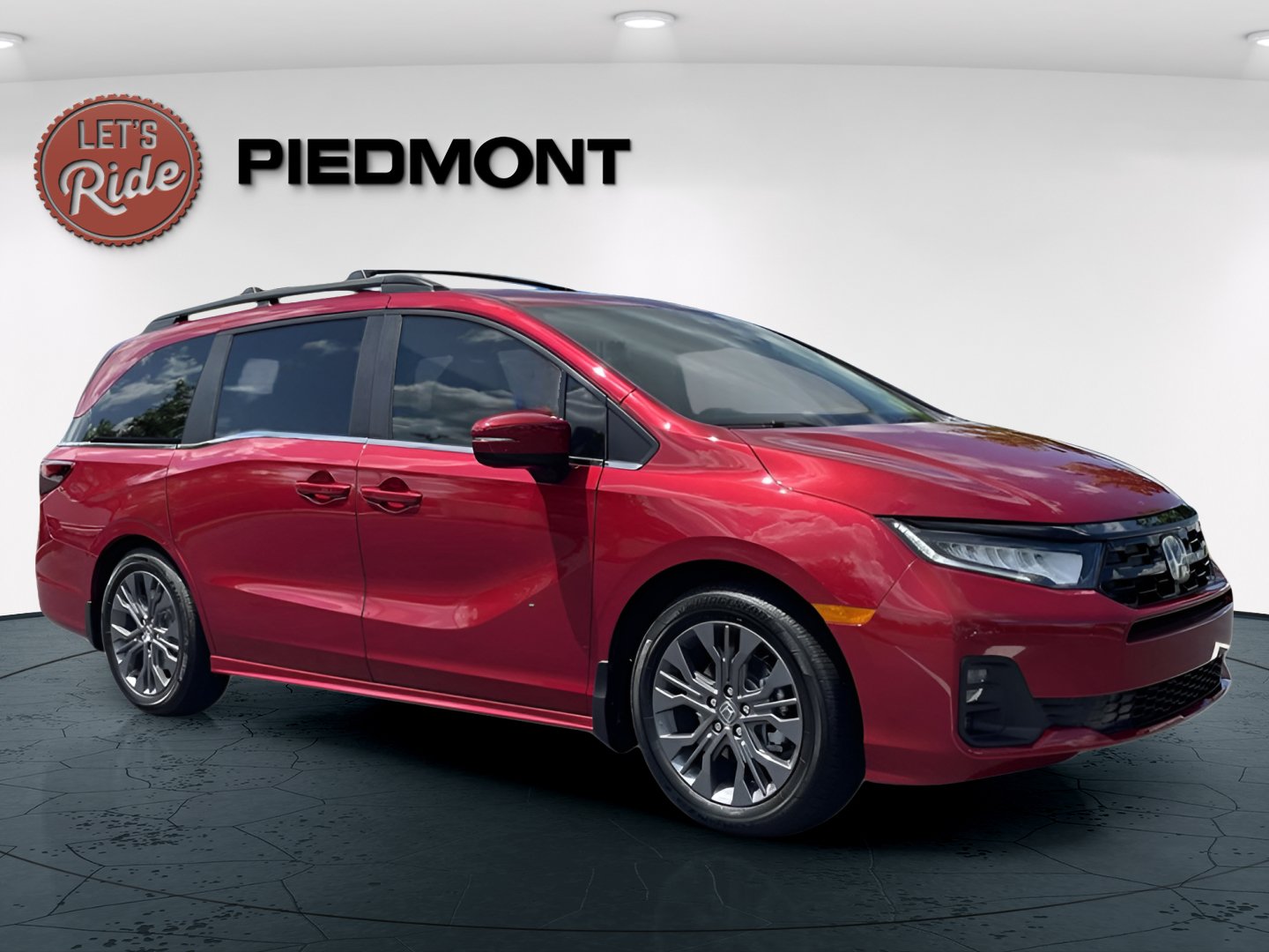2027 Honda Odyssey Touring Van Passenger
