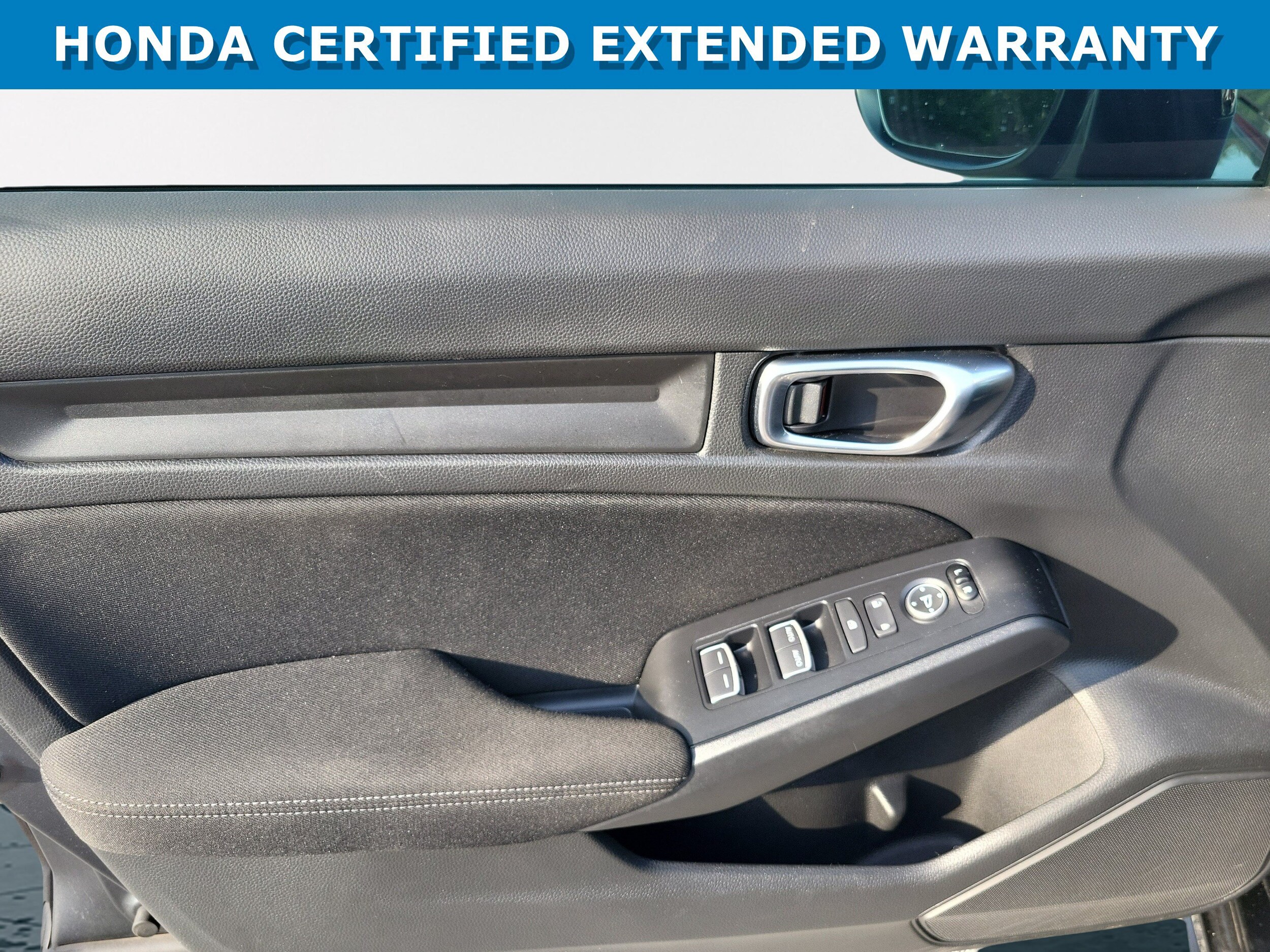 2025 Honda Civic Hatchback Sport - Photo 25