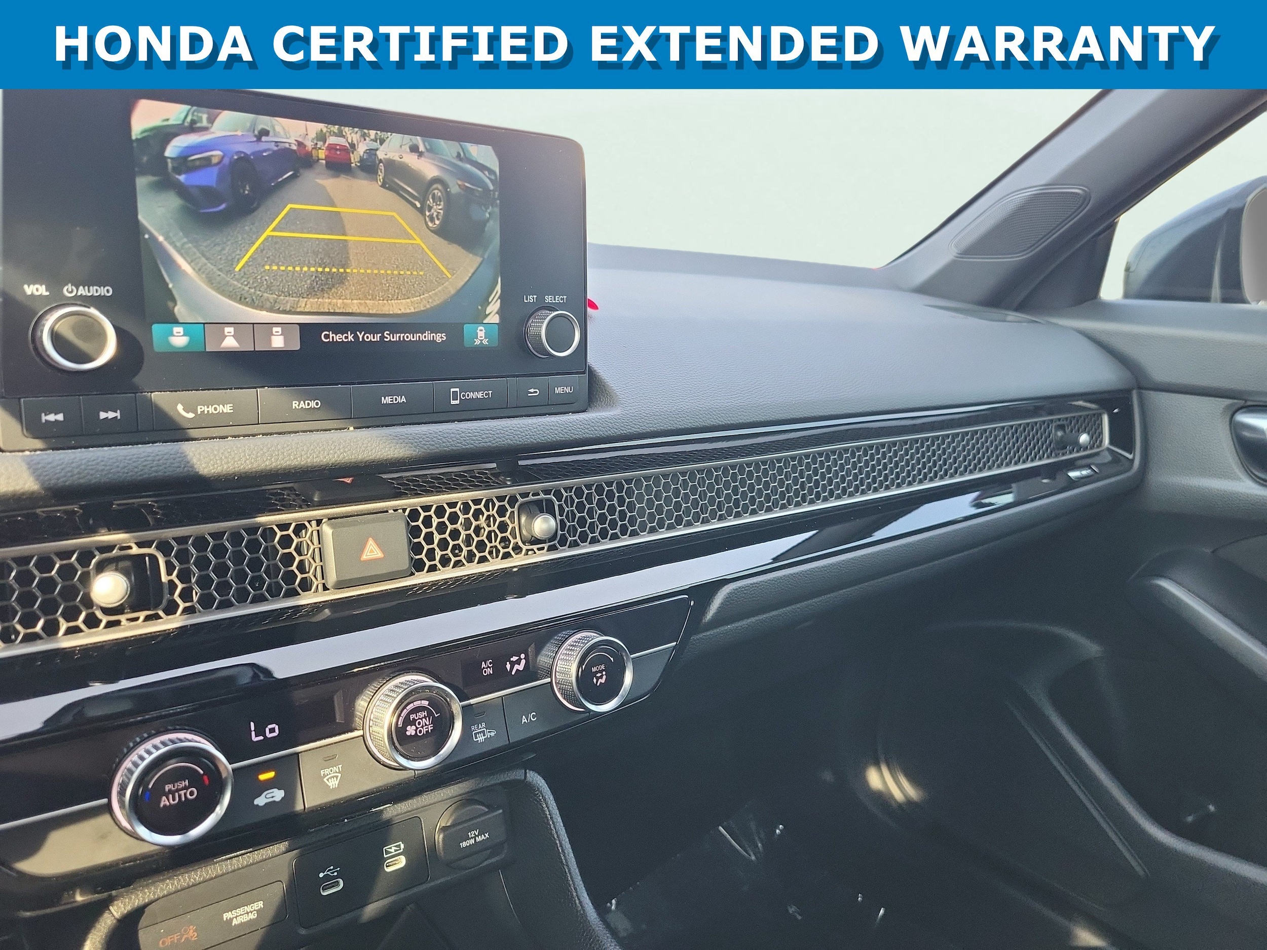 2025 Honda Civic Hatchback Sport - Photo 36