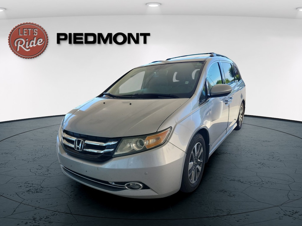 Used 2015 Honda Odyssey 5dr Touring Van