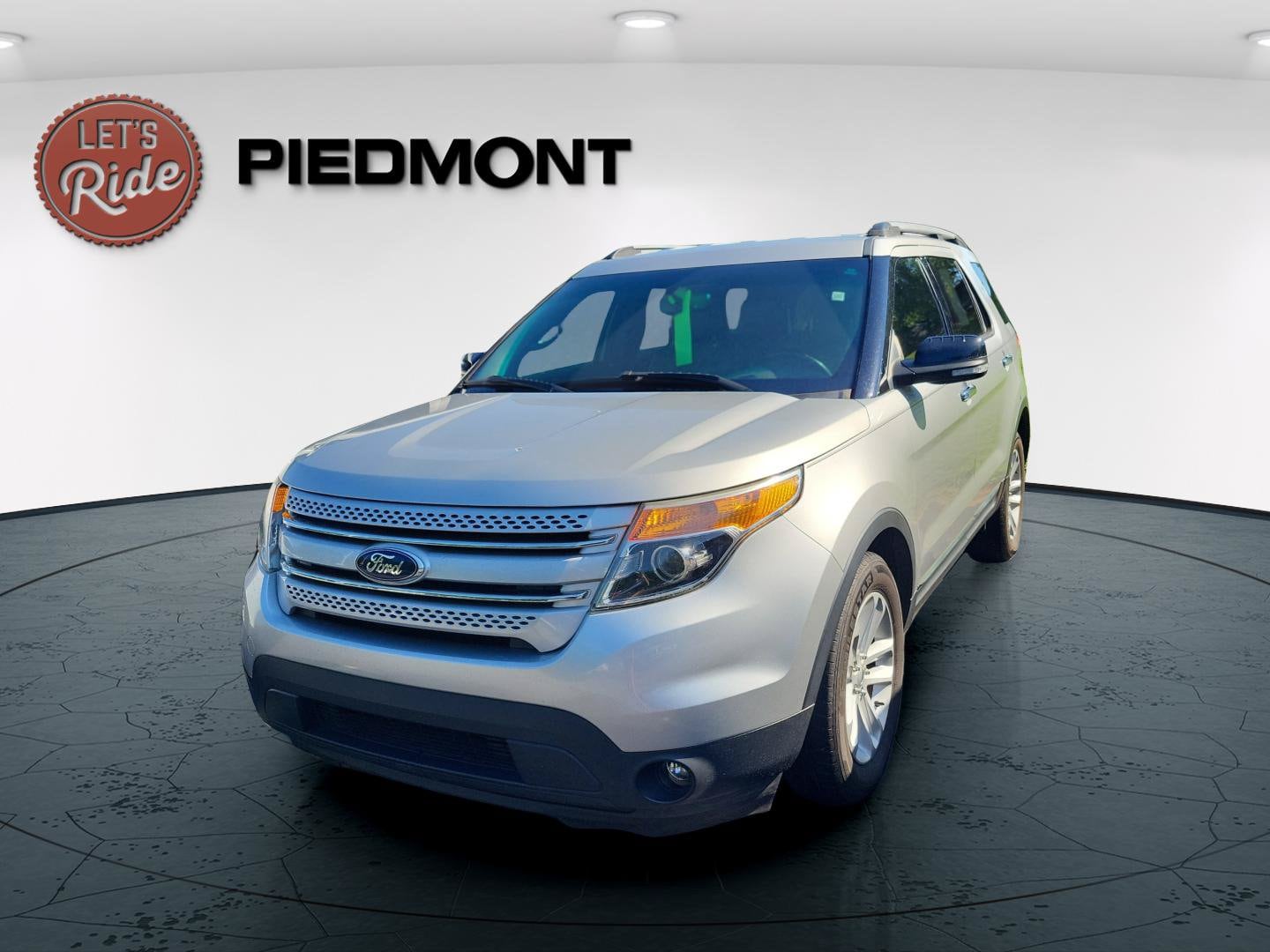 2014 Ford Explorer XLT's photo