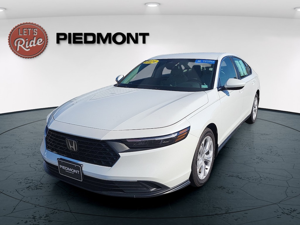 New 2024 Honda Accord LX Sedan