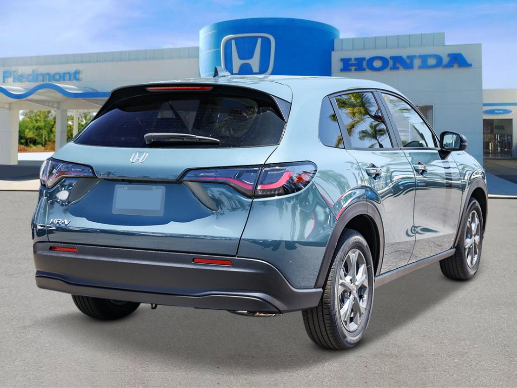 2026 Honda HR-V LX photo 2