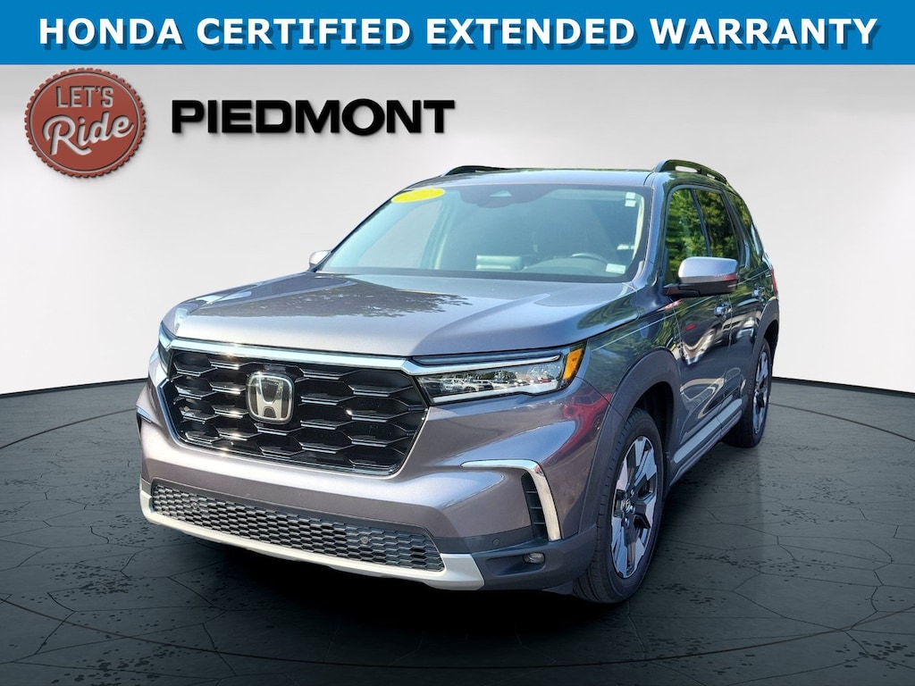 Certified 2025 Honda Pilot Touring 2WD SUV