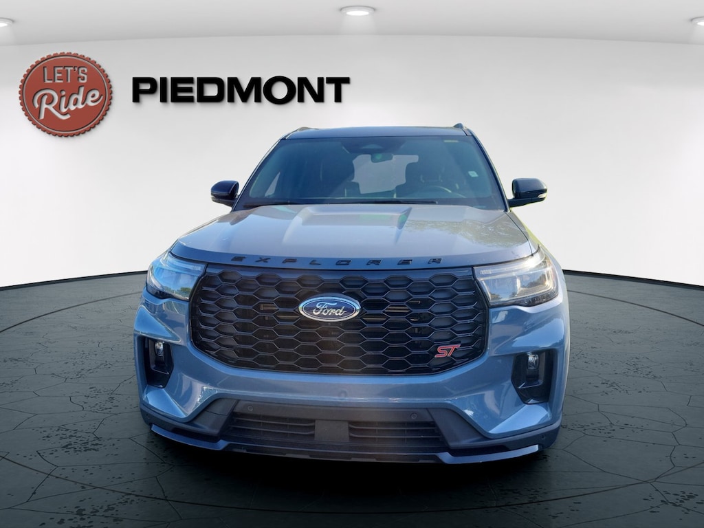 Used 2026 Ford Explorer ST 4WD SUV