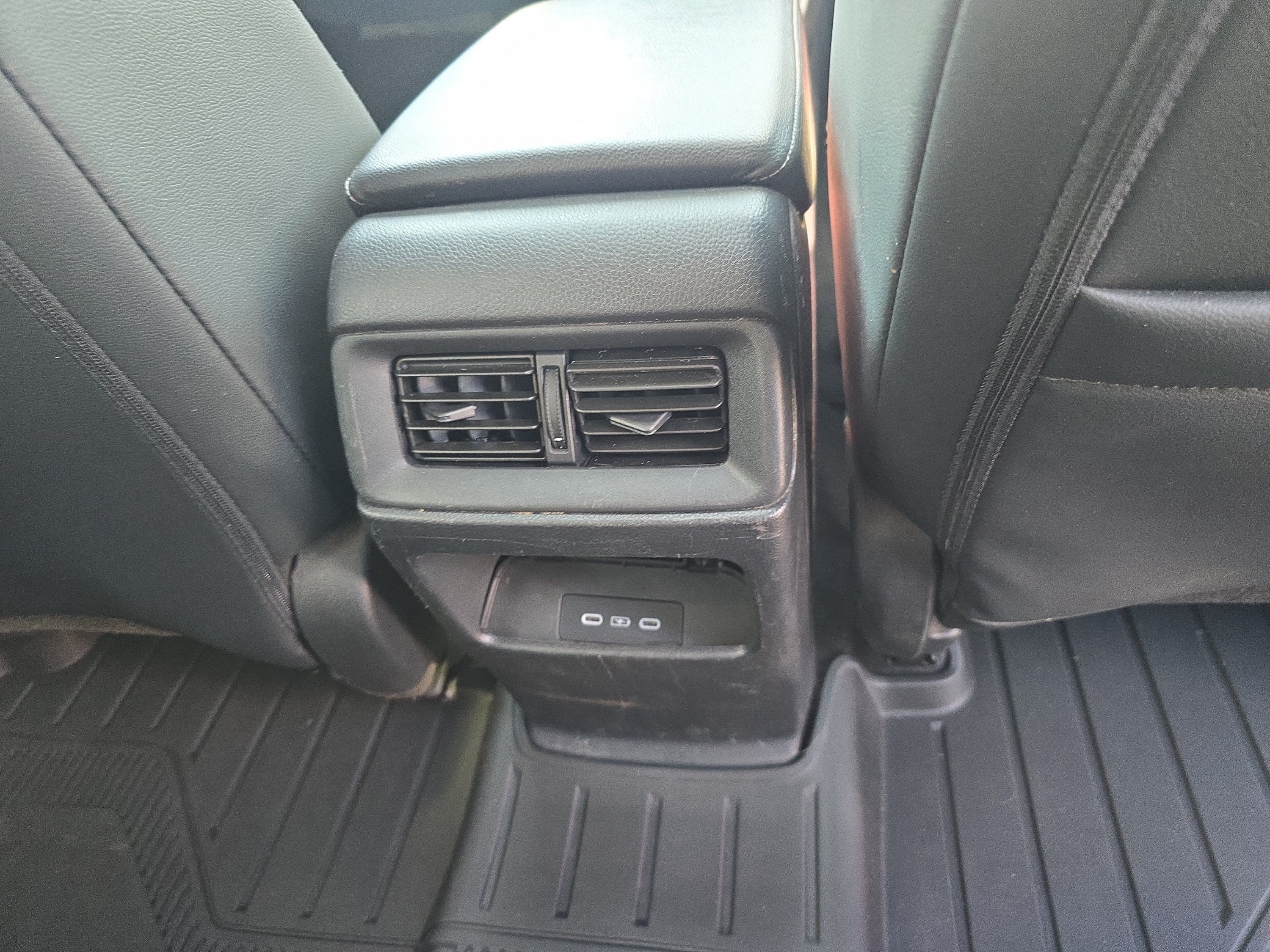 2024 Honda CR-V EX-L - Photo 18