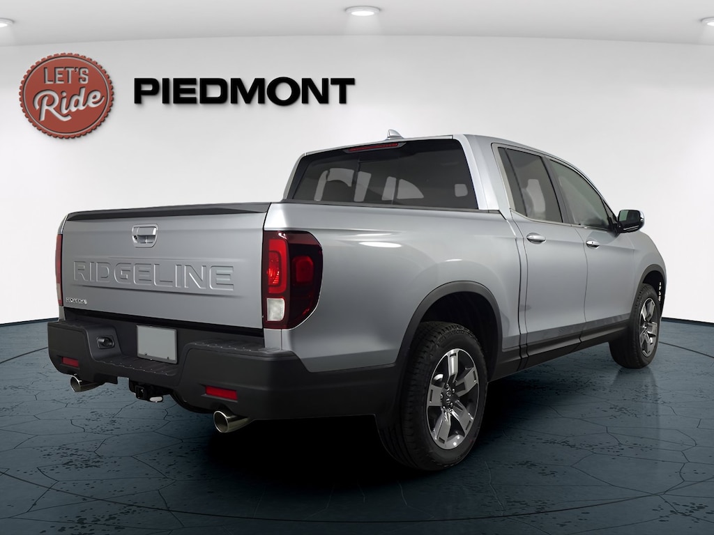 New 2025 Honda Ridgeline RTL Truck Crew Cab