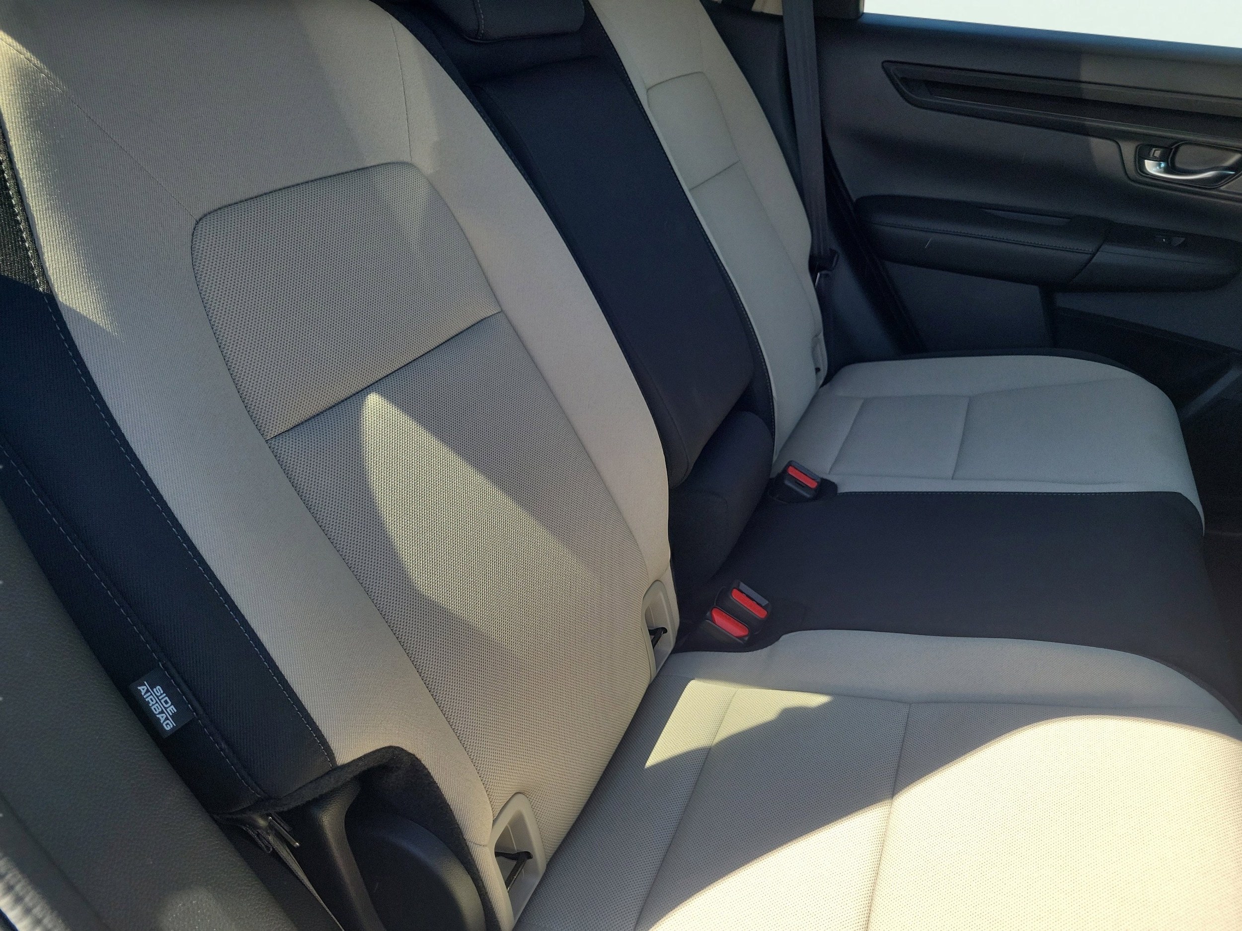 2025 Honda CR-V EX - Photo 17