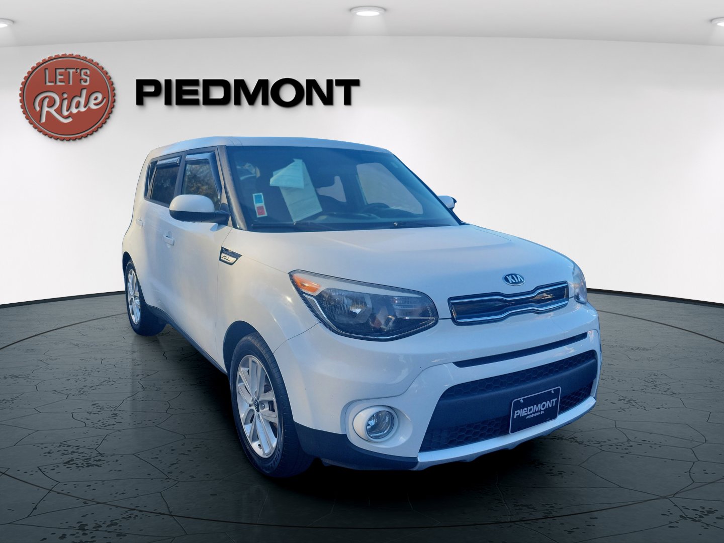 2017 Kia Soul Plus photo 2