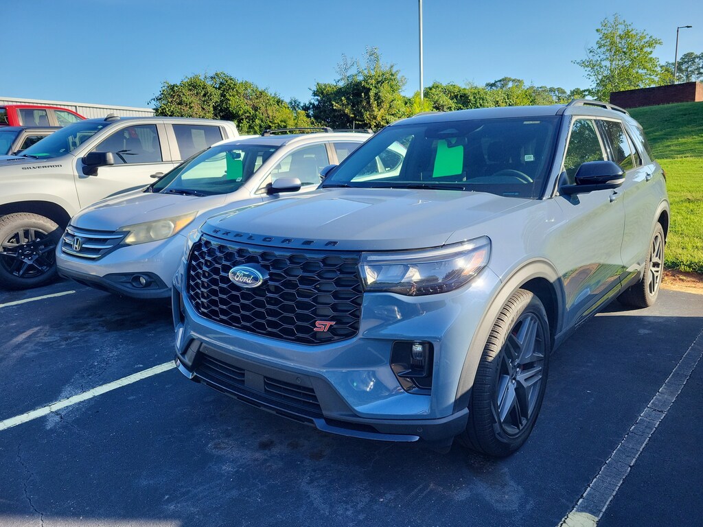Used 2026 Ford Explorer ST 4WD SUV